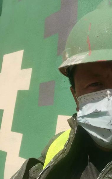 南平迷彩漆未完全固化；